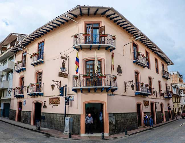 Hotel, balcones, cuenca, ecuador, ITK