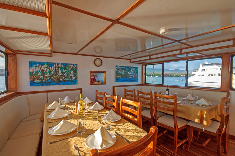 eden, comfort, cruise, galápagos, restaurant