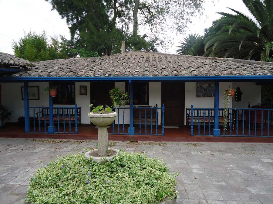 Hacienda, chorlaví, Otavalo, Ecuador, itk, facade