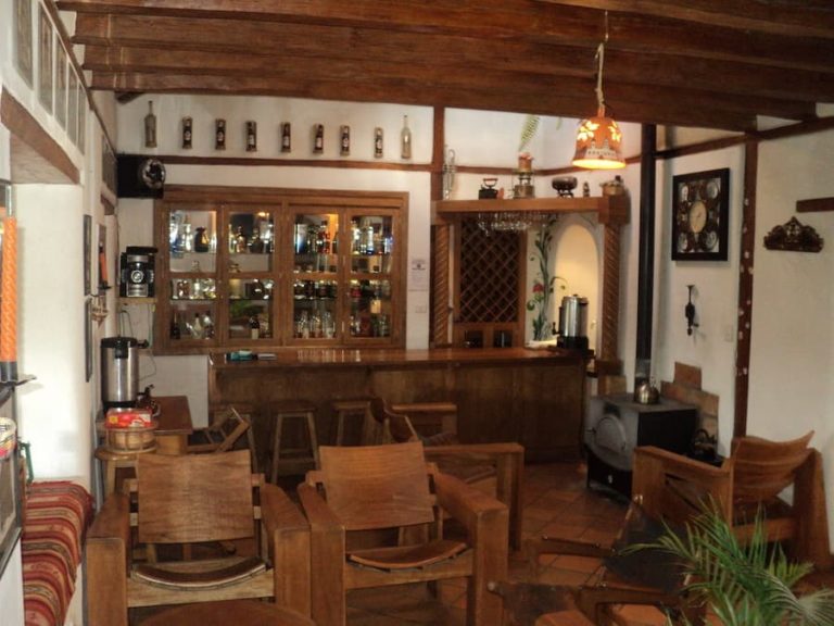 Inn, Mama,Hilda, Cotopaxi, Ecuador, bar