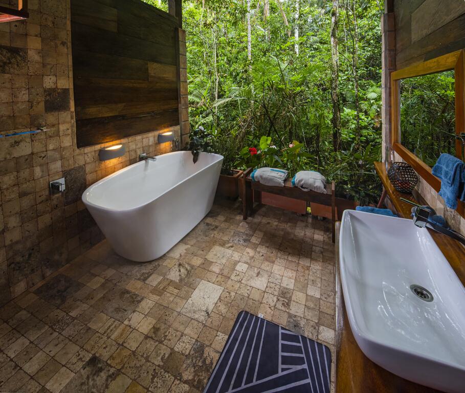 Jamu, Lodge, Amazon, Rainforest, Ecuador, Bathroom2
