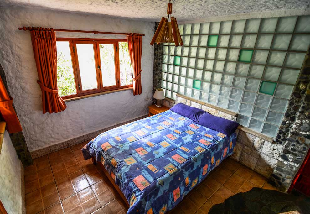 Hotel, izhcayluma, loja, vilcabamba, Ecuador, itk, double, bed, cabin