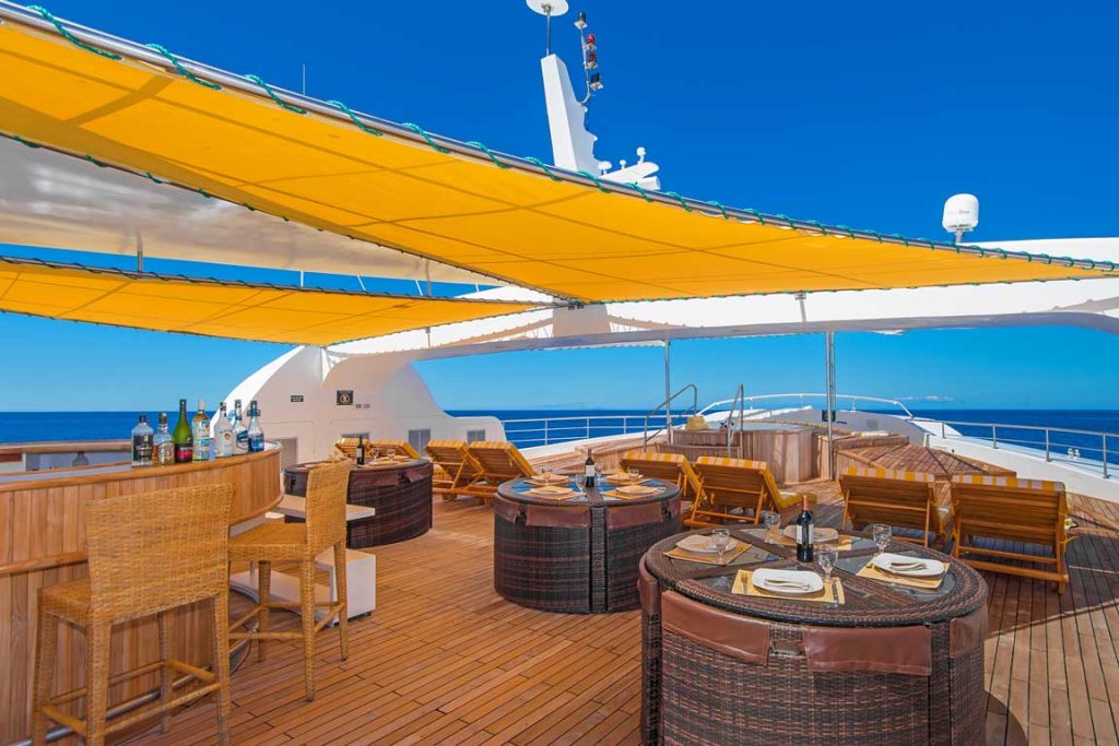 petrel, cruise, luxe, galapagos, terrace