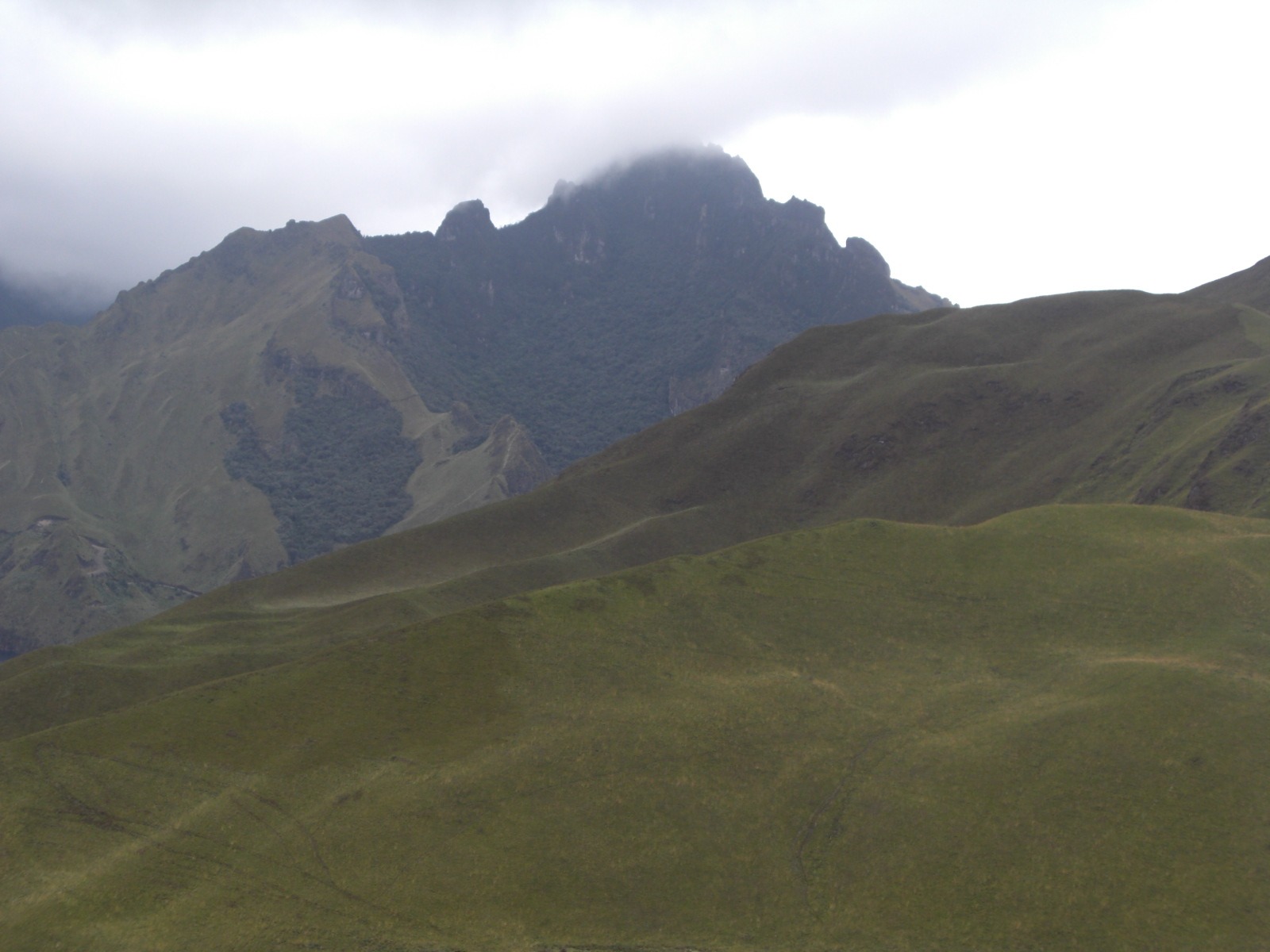 fuya, fuya, volcano, andinism, ecuador, itk, aclimatization