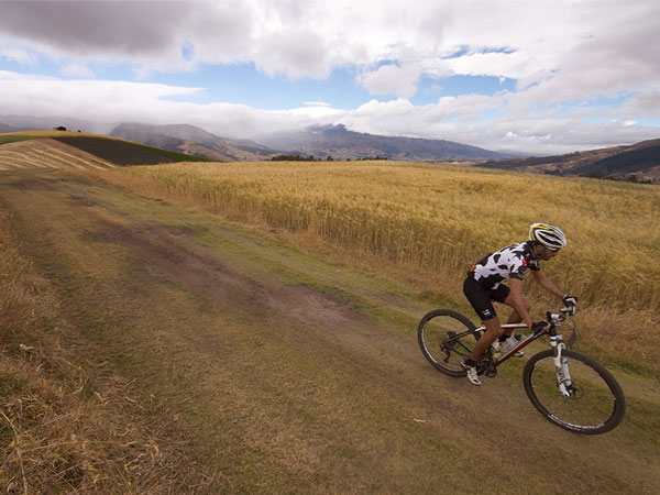 Zuleta, mountain, biking, ecuador, itk, travel