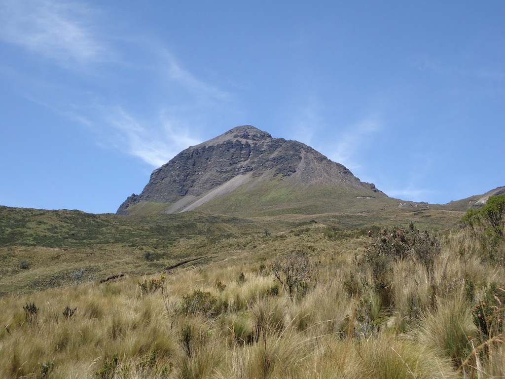 el, corazon, volcano, aclimatization, ascent, itk, ecuador