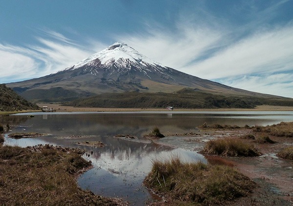 cotopaxi, volcano, ascent, itk, voyage, ecuador
