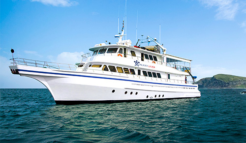 itk voyage galaxy diver cruise ecuador diving